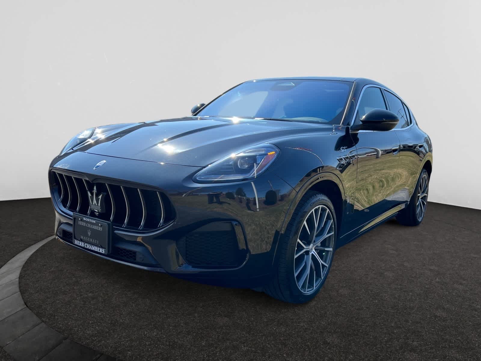 used 2023 Maserati Grecale car, priced at $69,998