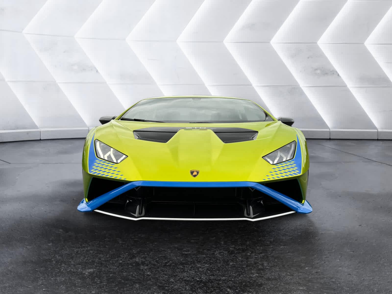 used 2022 Lamborghini Huracan car, priced at $377,998