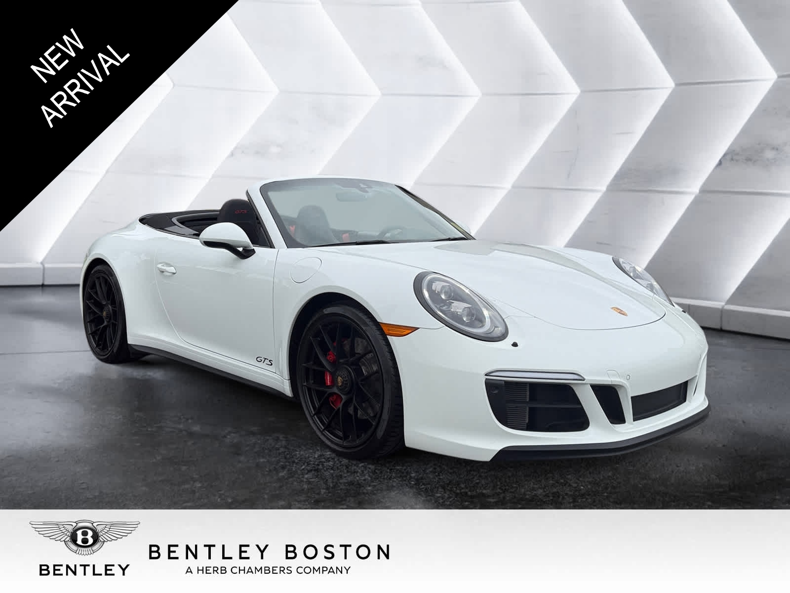 used 2018 Porsche 911 car, priced at $139,998