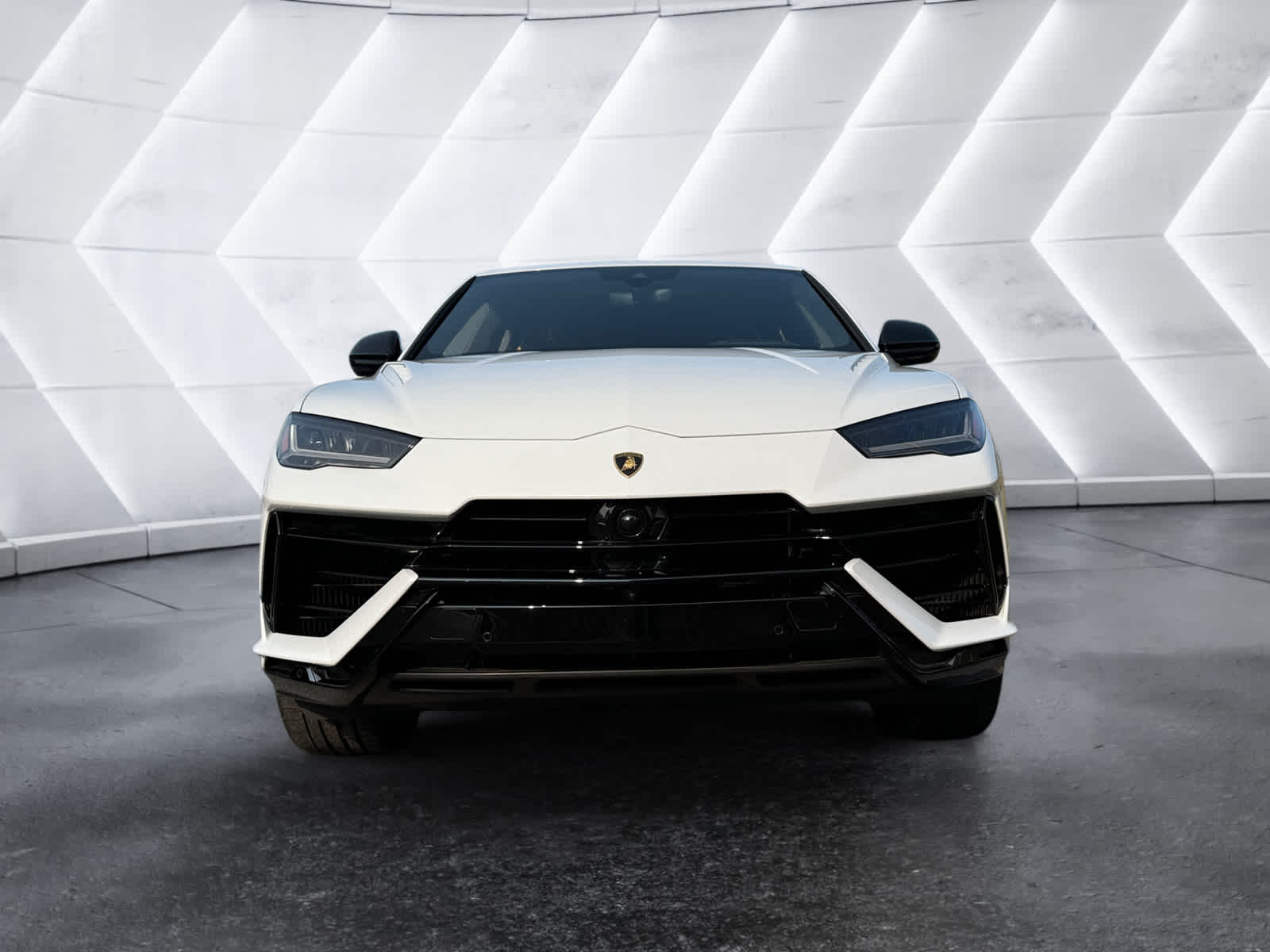 used 2023 Lamborghini Urus car, priced at $259,698