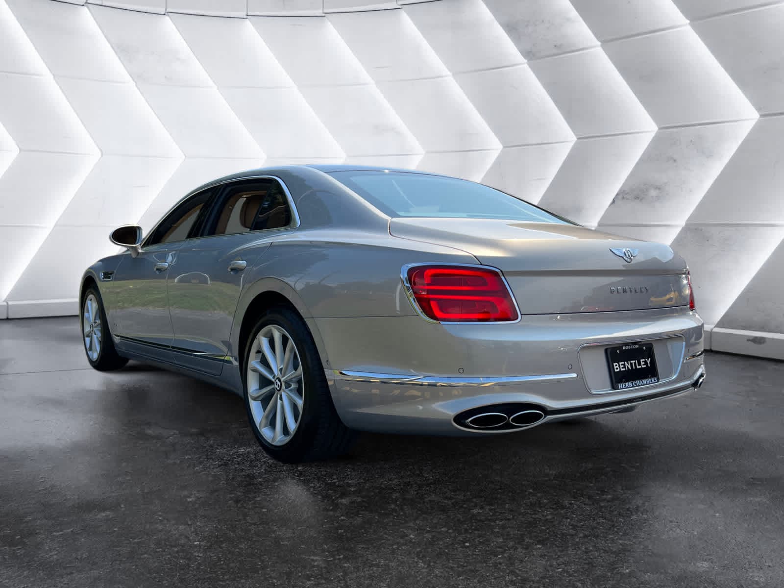 used 2021 Bentley Flying Spur car