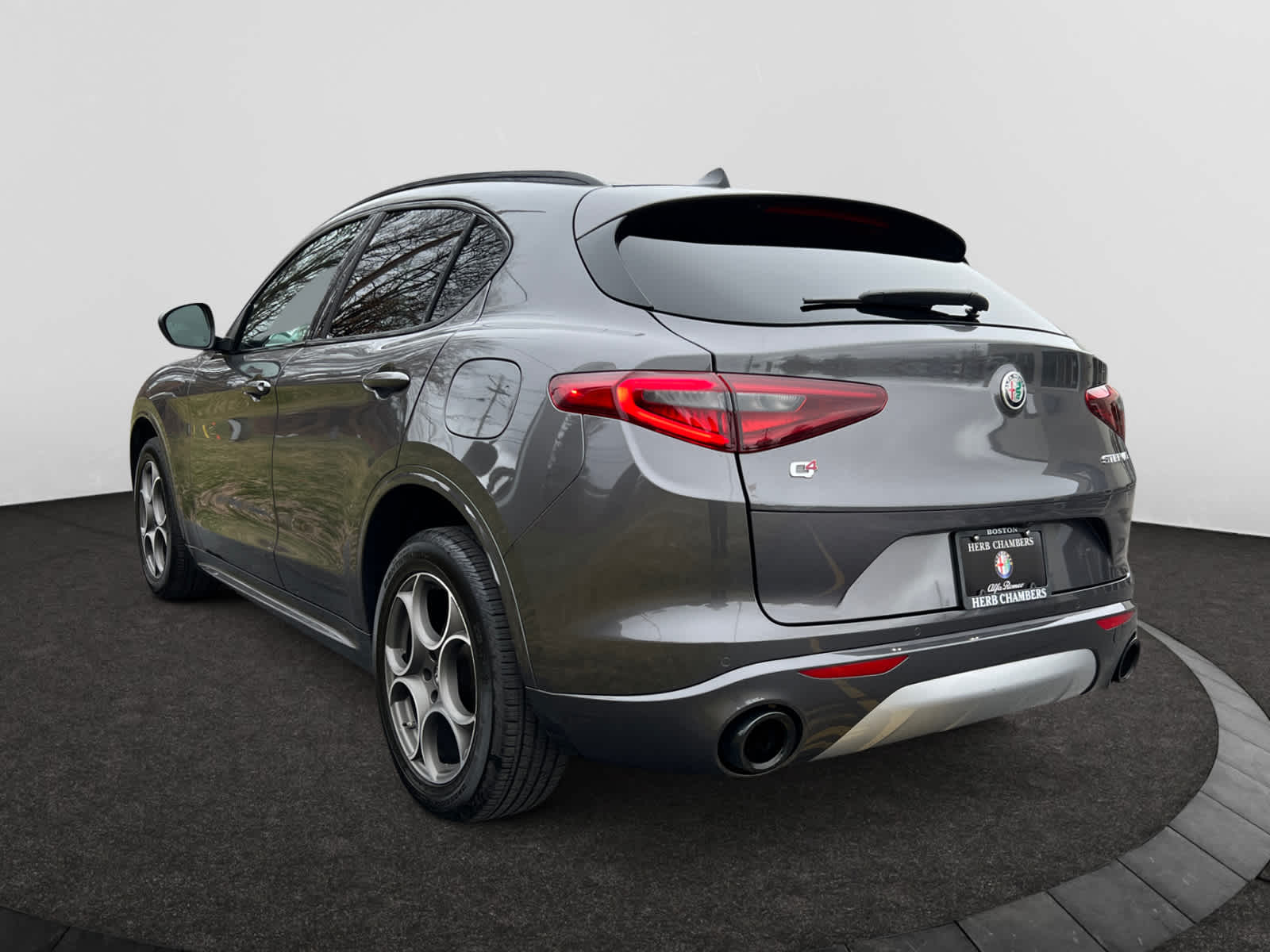 used 2022 Alfa Romeo Stelvio car, priced at $27,298