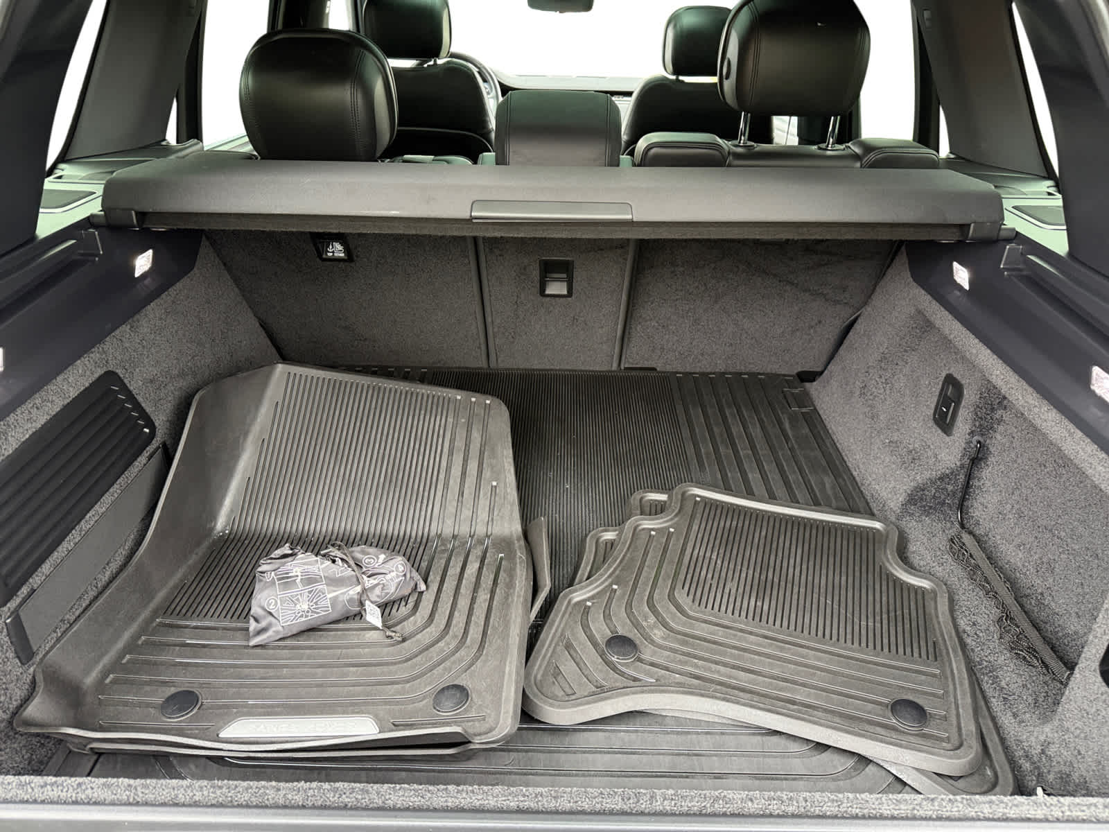used 2023 Land Rover Range Rover car, priced at $102,998