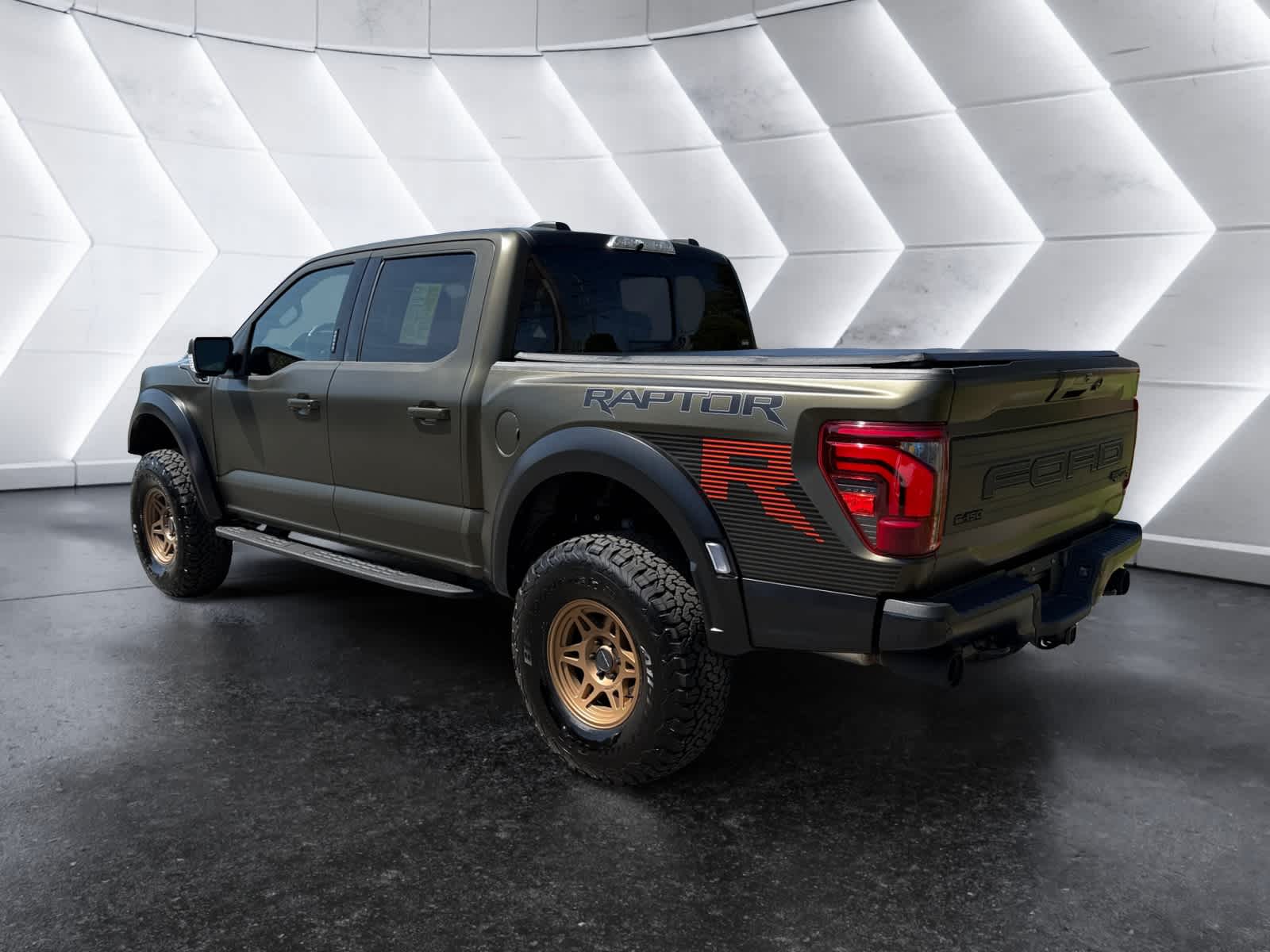 used 2024 Ford F-150 car, priced at $124,998