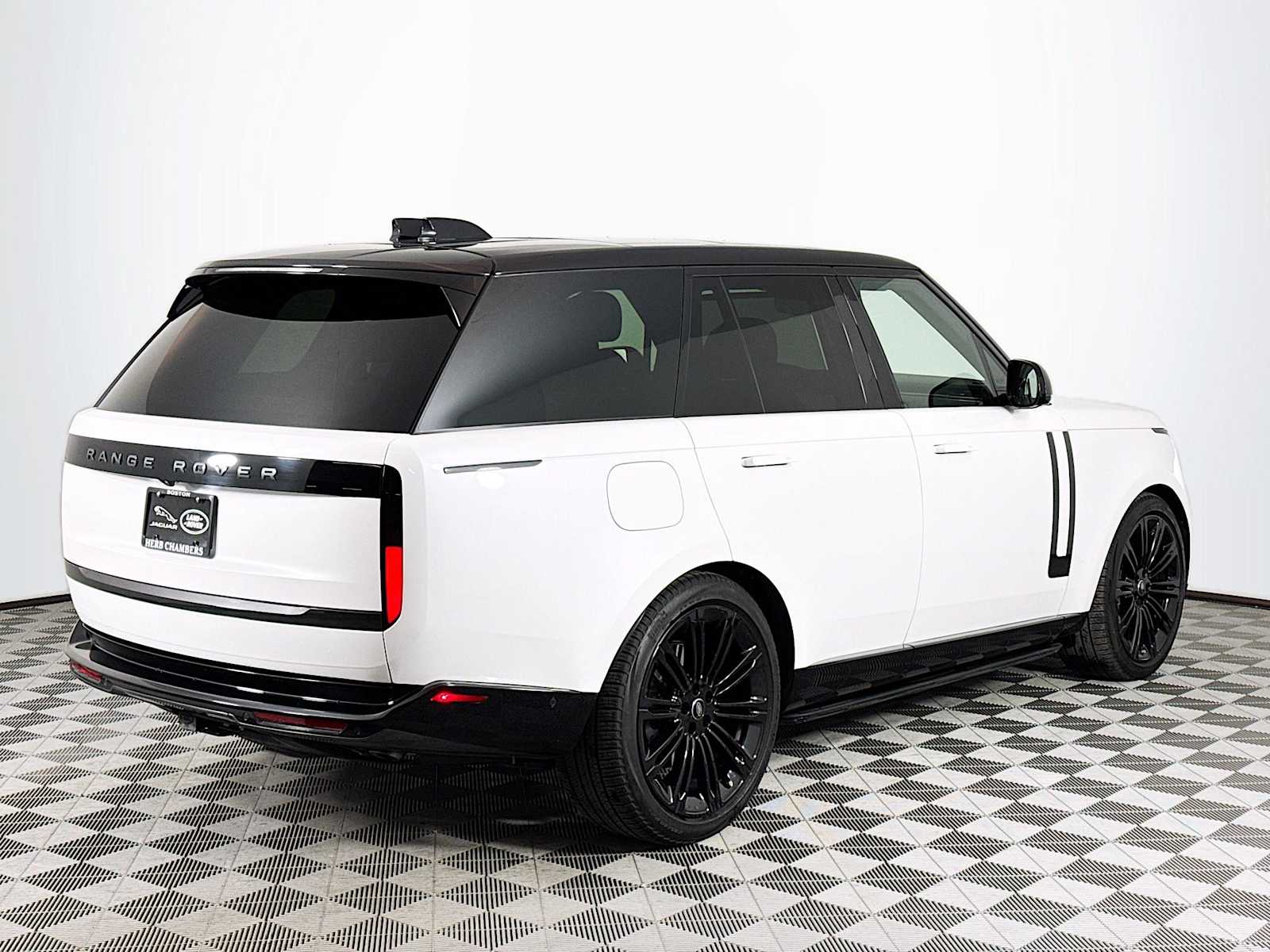 used 2024 Land Rover Range Rover car, priced at $129,998