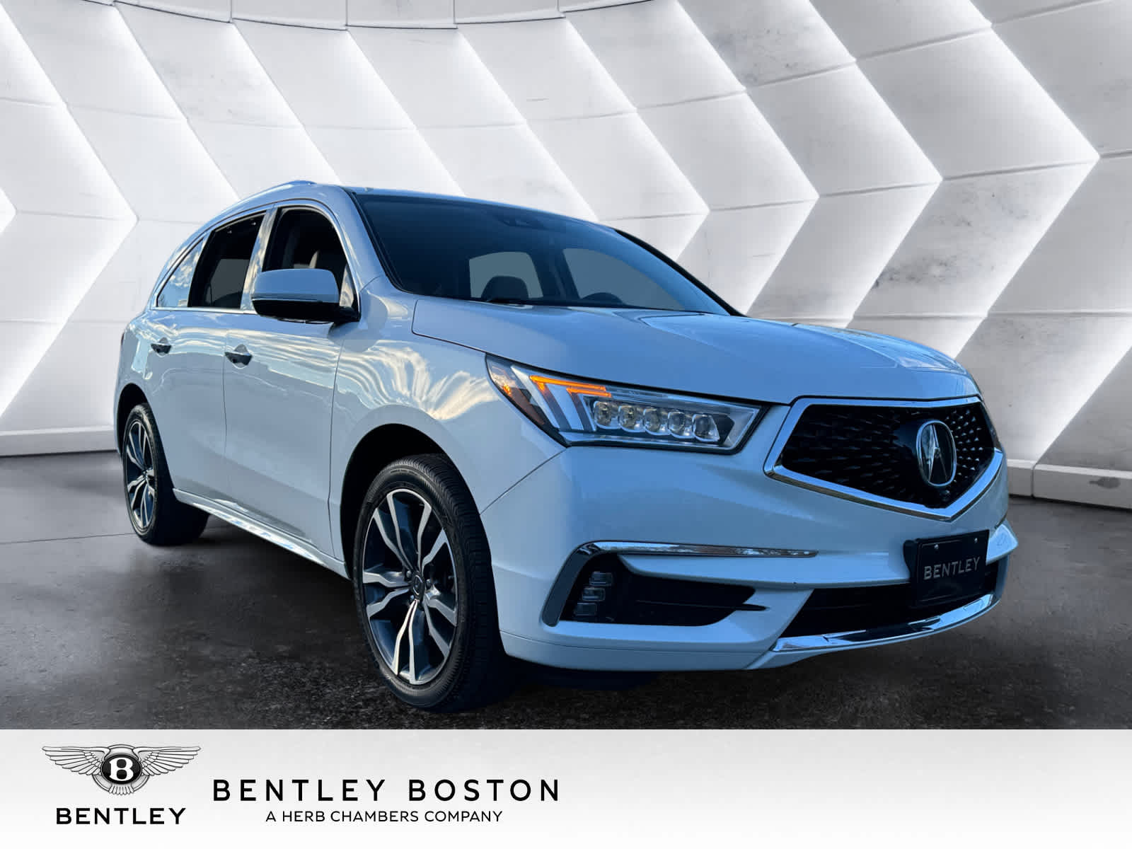 used 2020 Acura MDX car, priced at $29,998