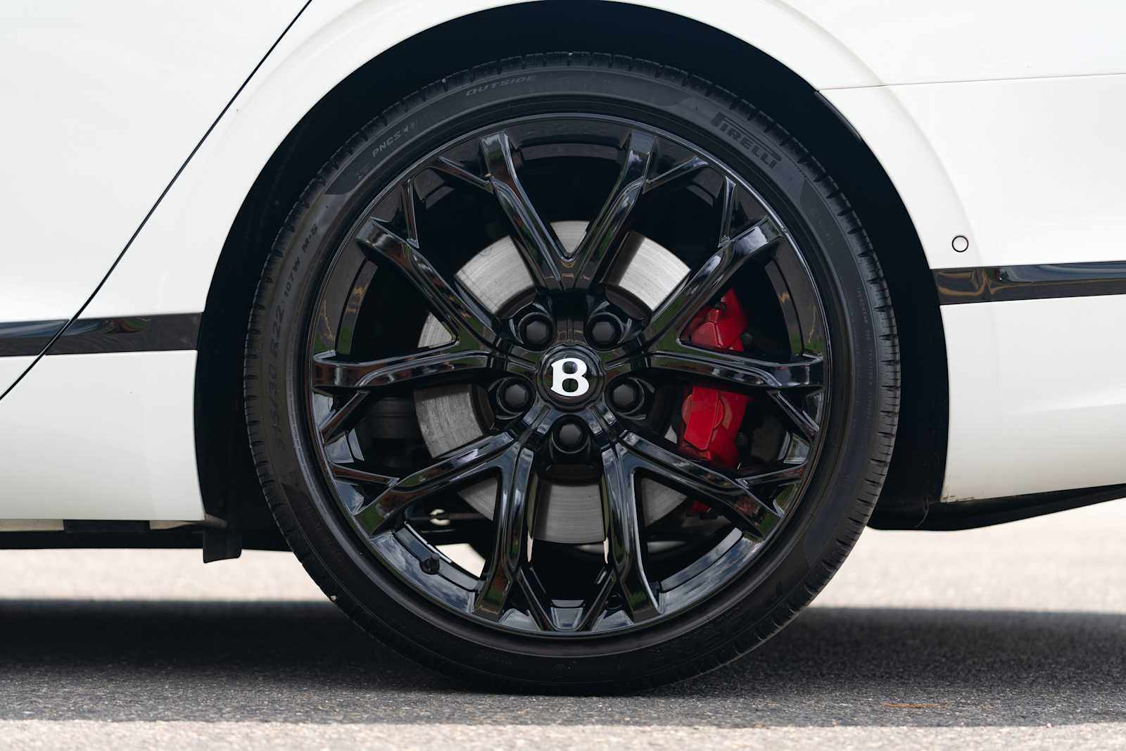 used 2023 Bentley Flying Spur car