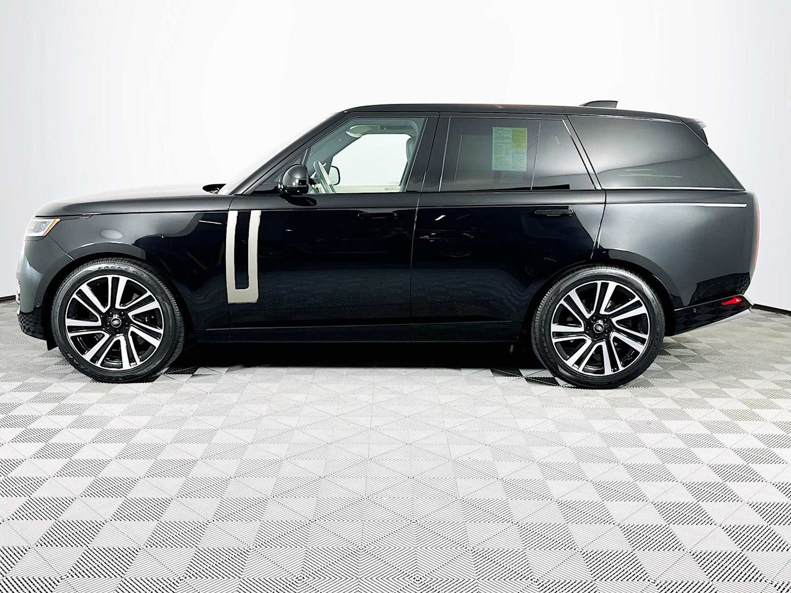 used 2023 Land Rover Range Rover car, priced at $127,998