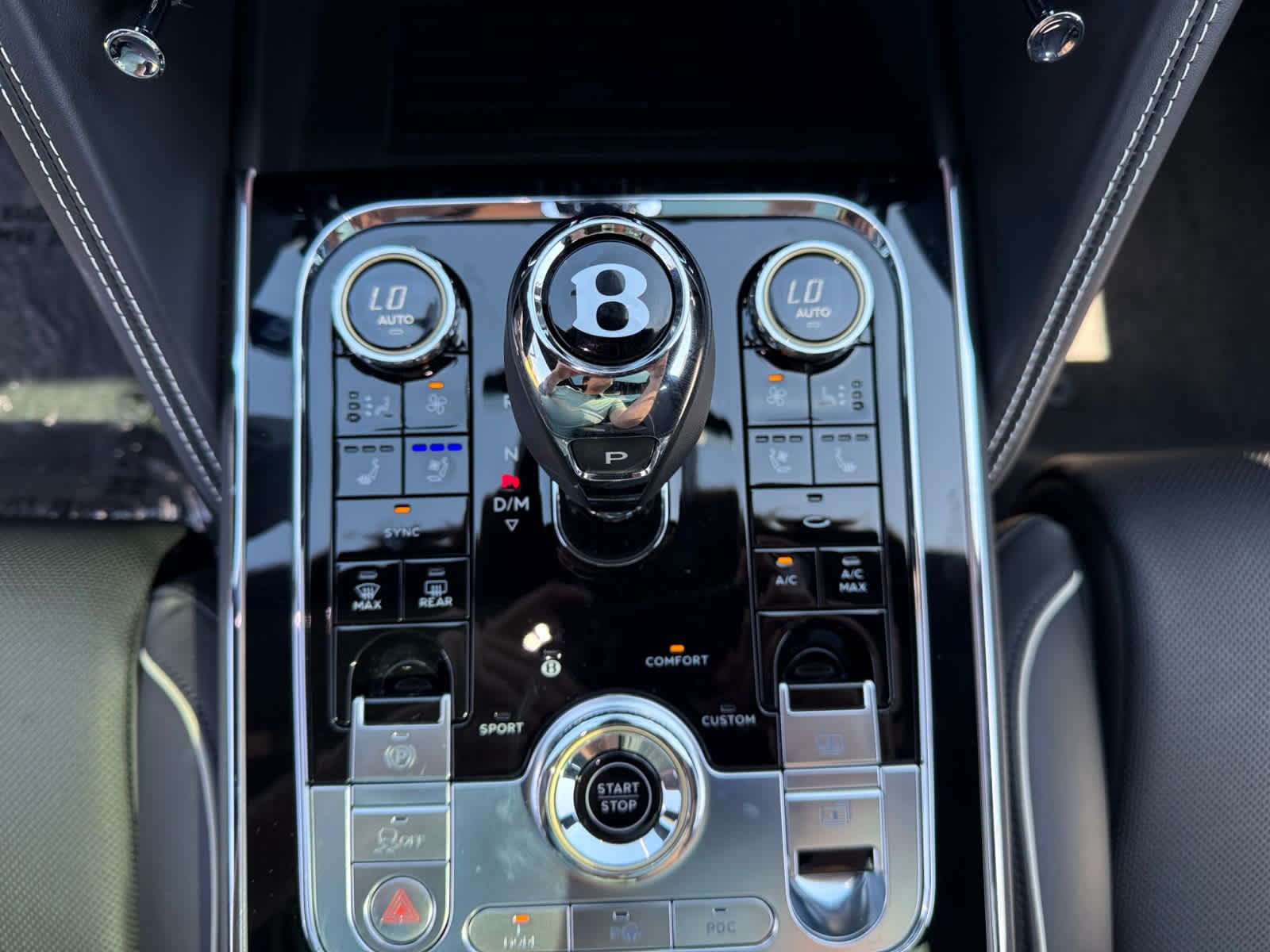 used 2022 Bentley Flying Spur Hybrid car