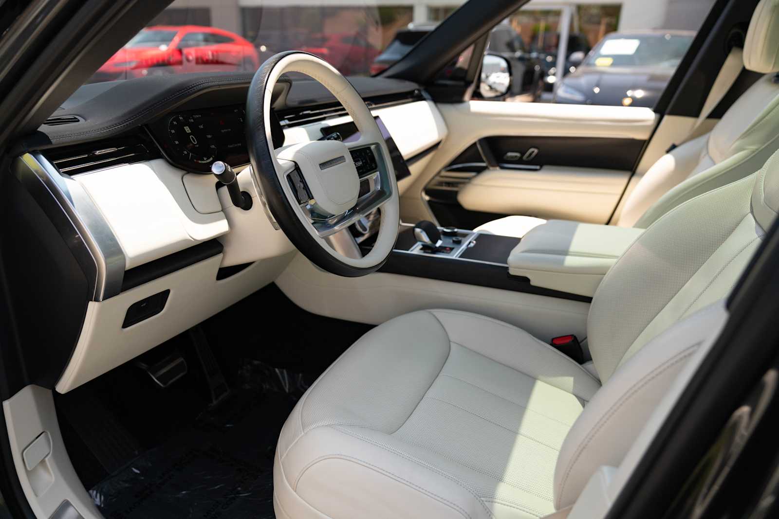 used 2023 Land Rover Range Rover car, priced at $106,998