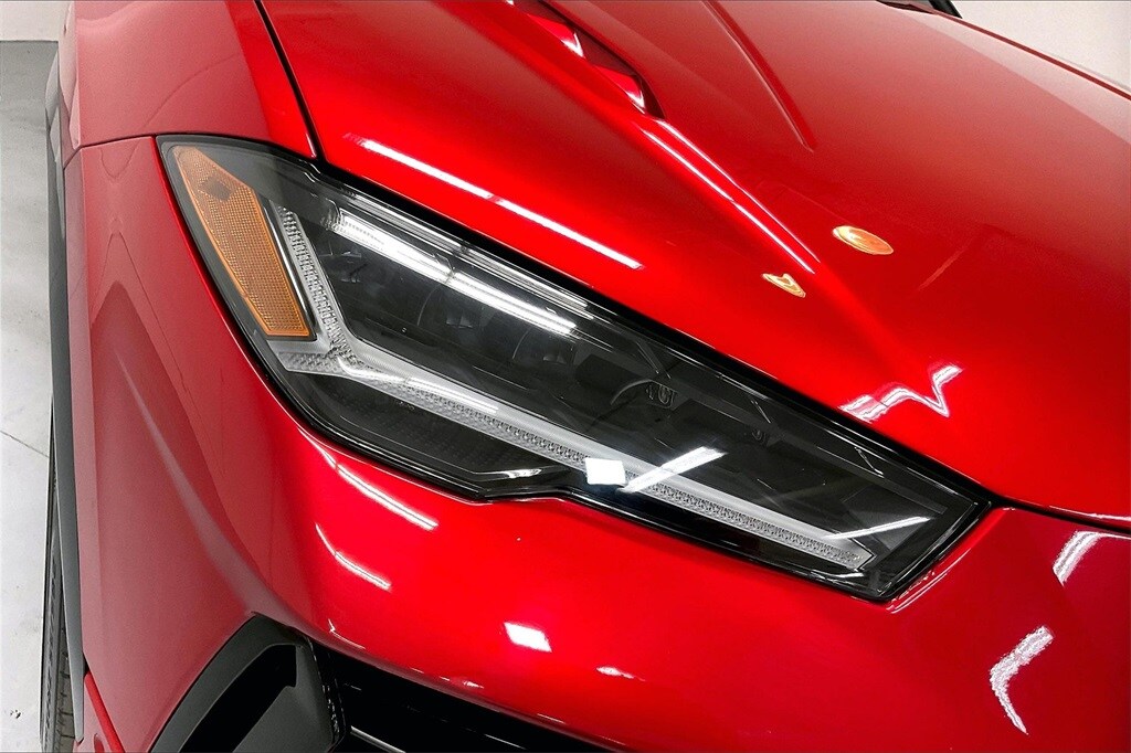 used 2023 Lamborghini Urus car, priced at $254,991