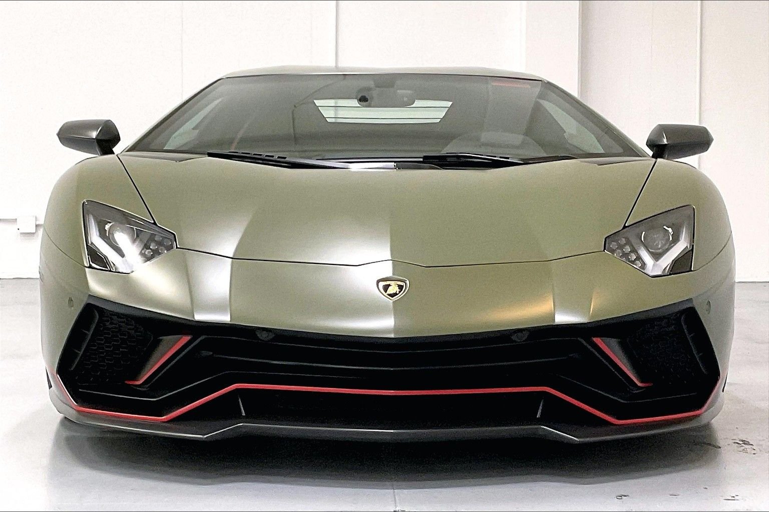 used 2022 Lamborghini Aventador Ultimae car, priced at $679,991