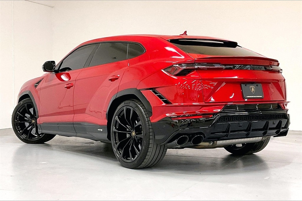 used 2023 Lamborghini Urus car, priced at $254,991