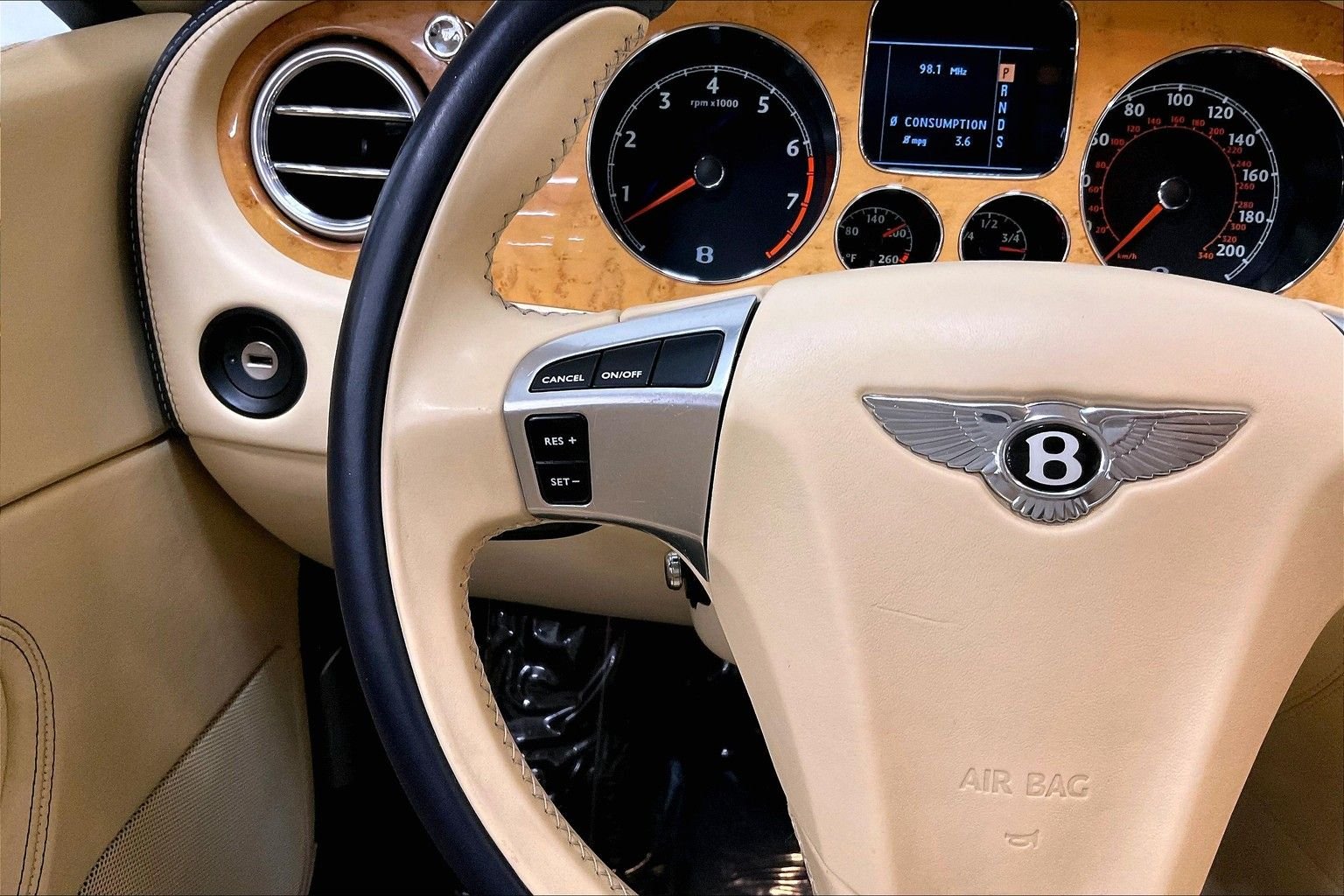 used 2010 Bentley Continental GTC Speed car, priced at $54,991