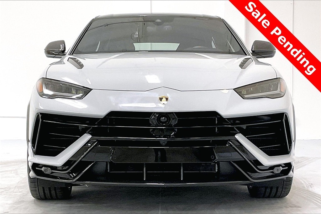 used 2023 Lamborghini Urus car, priced at $279,991