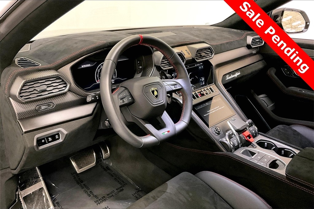 used 2023 Lamborghini Urus car, priced at $279,991