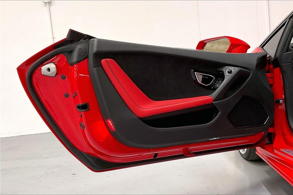 used 2023 Lamborghini Huracan EVO car, priced at $329,991