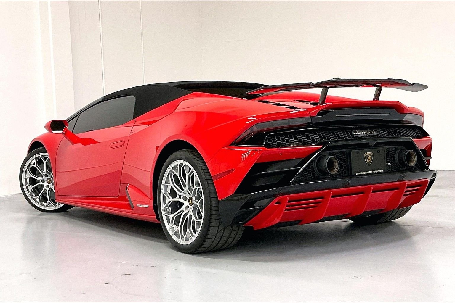 used 2023 Lamborghini Huracan EVO Spyder car, priced at $329,991