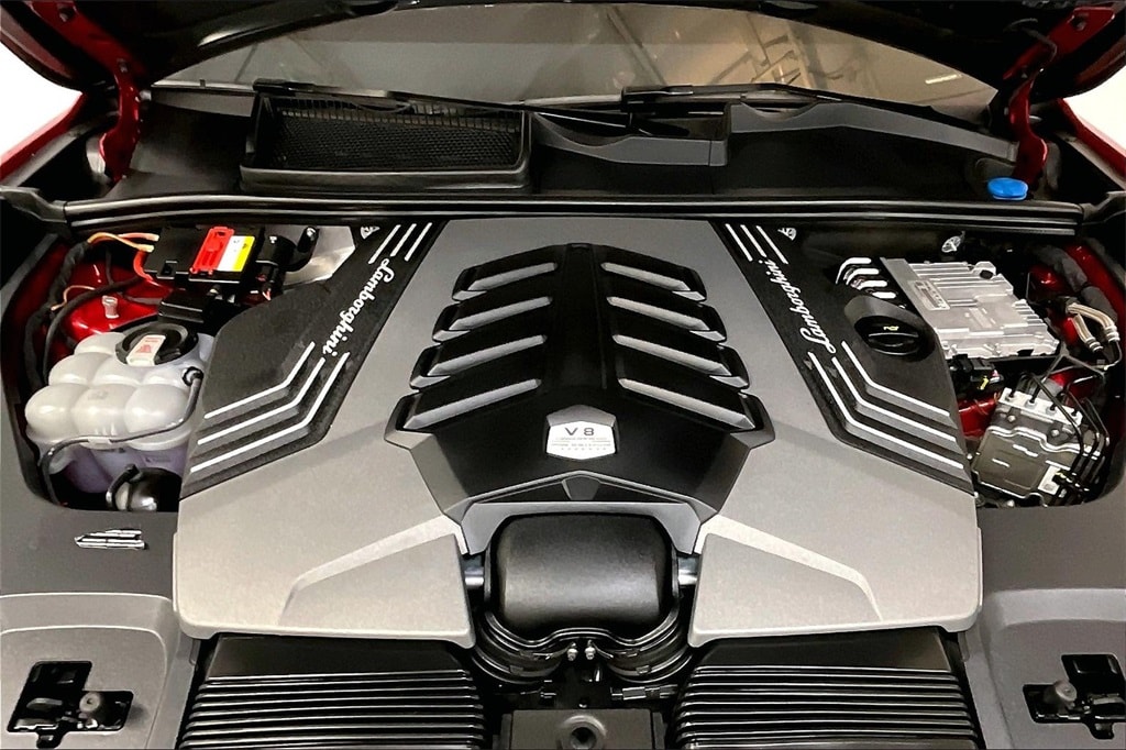 used 2023 Lamborghini Urus car, priced at $254,991