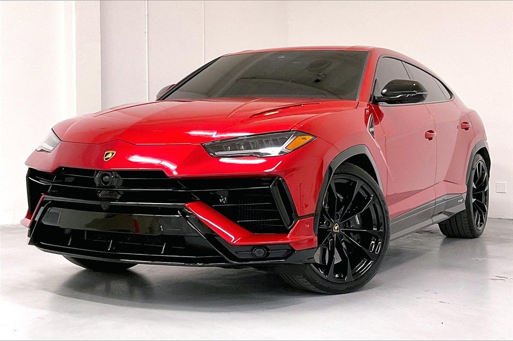 used 2023 Lamborghini Urus car, priced at $254,991