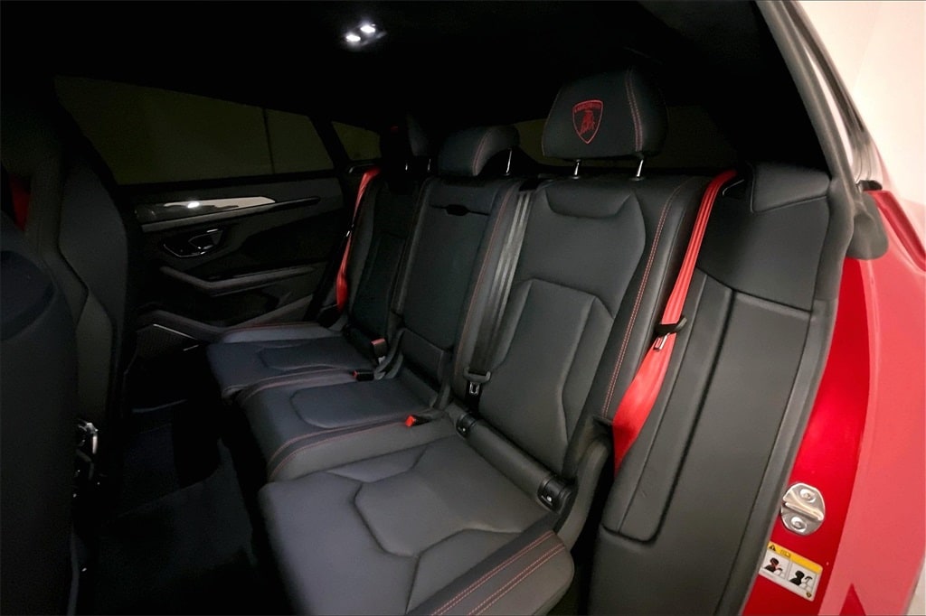 used 2023 Lamborghini Urus car, priced at $254,991