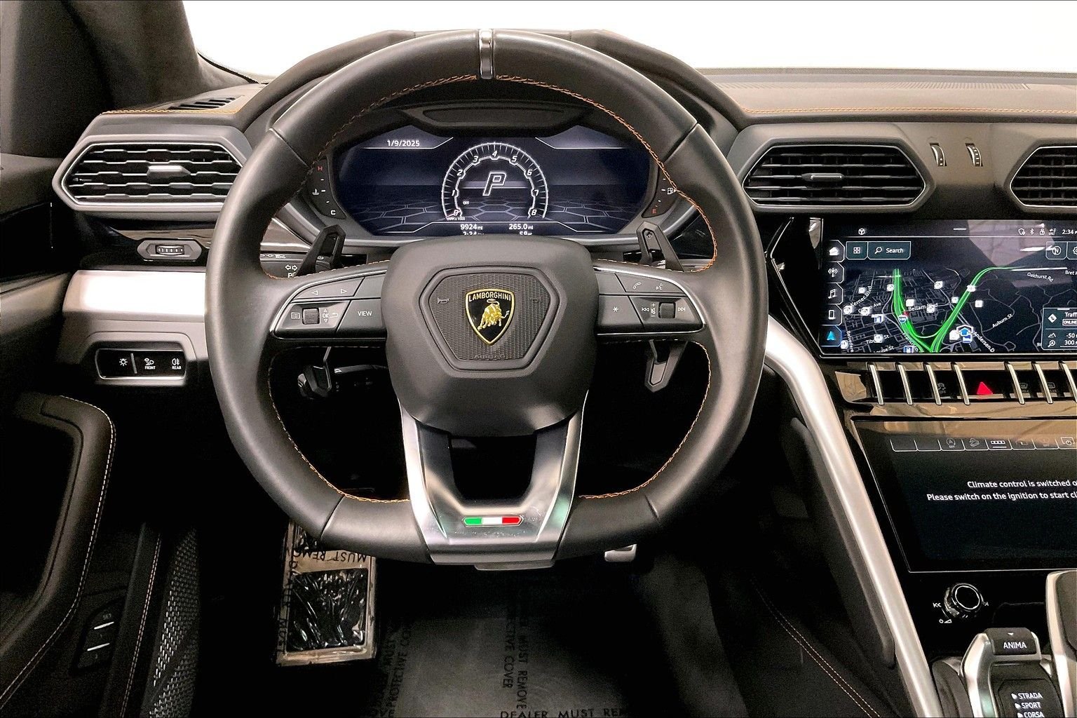 used 2022 Lamborghini Urus car, priced at $224,991