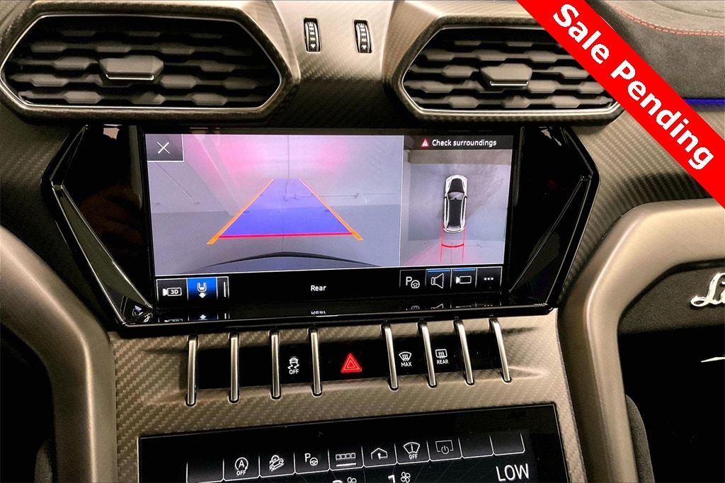 used 2023 Lamborghini Urus car, priced at $279,991