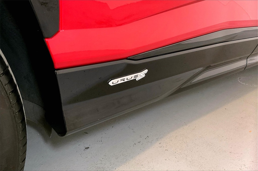 used 2023 Lamborghini Urus car, priced at $254,991