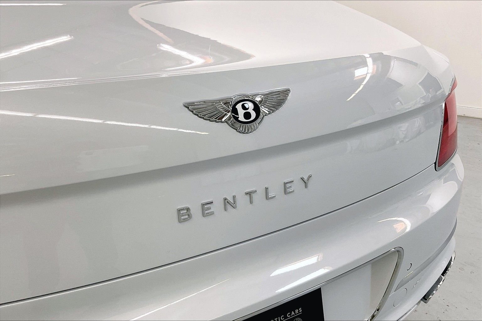 used 2023 Bentley Flying Spur V8 car, priced at $214,991