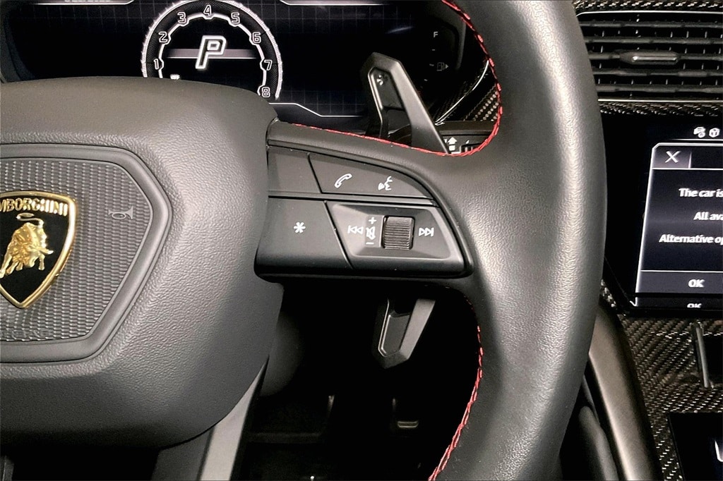 used 2023 Lamborghini Urus car, priced at $254,991