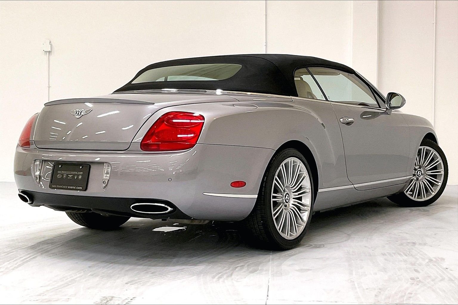 used 2010 Bentley Continental GTC Speed car, priced at $54,991