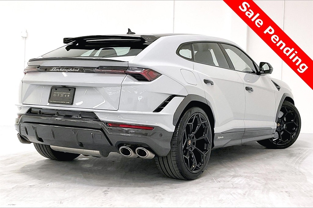 used 2023 Lamborghini Urus car, priced at $279,991