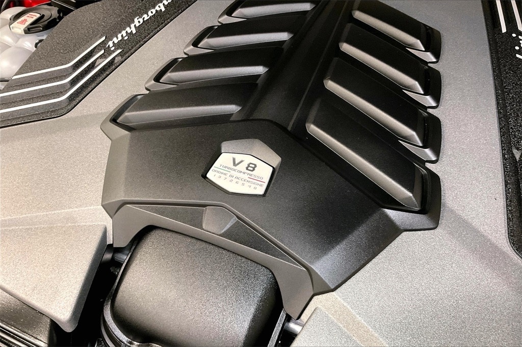 used 2023 Lamborghini Urus car, priced at $254,991