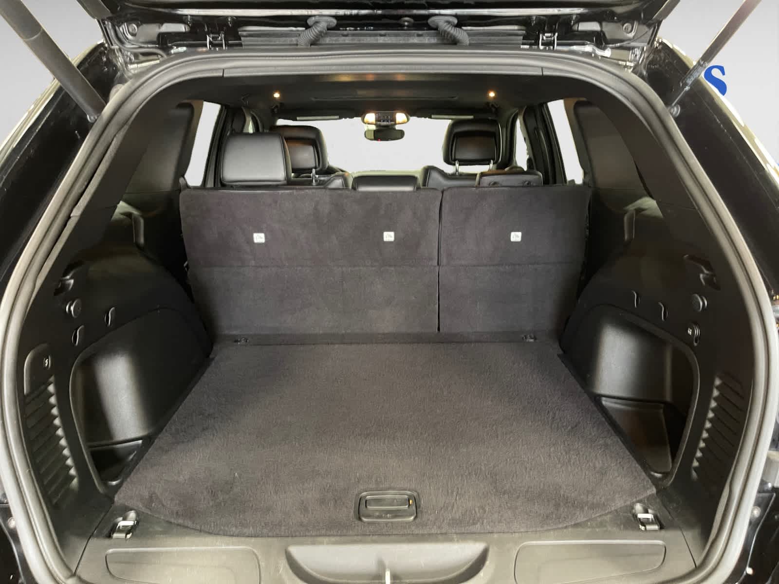 used 2021 Jeep Grand Cherokee car, priced at $25,498