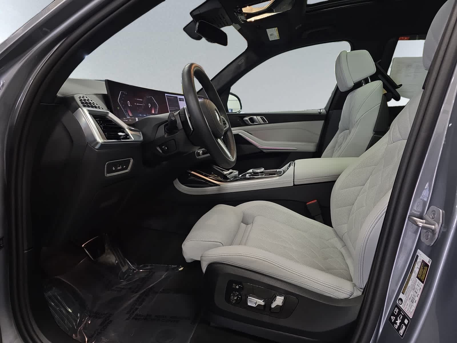 used 2025 BMW X7 car, priced at $86,998