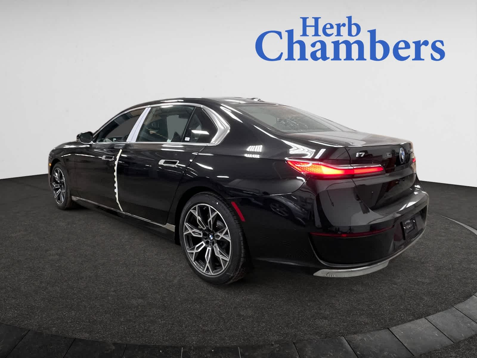used 2025 BMW i7 car, priced at $117,998