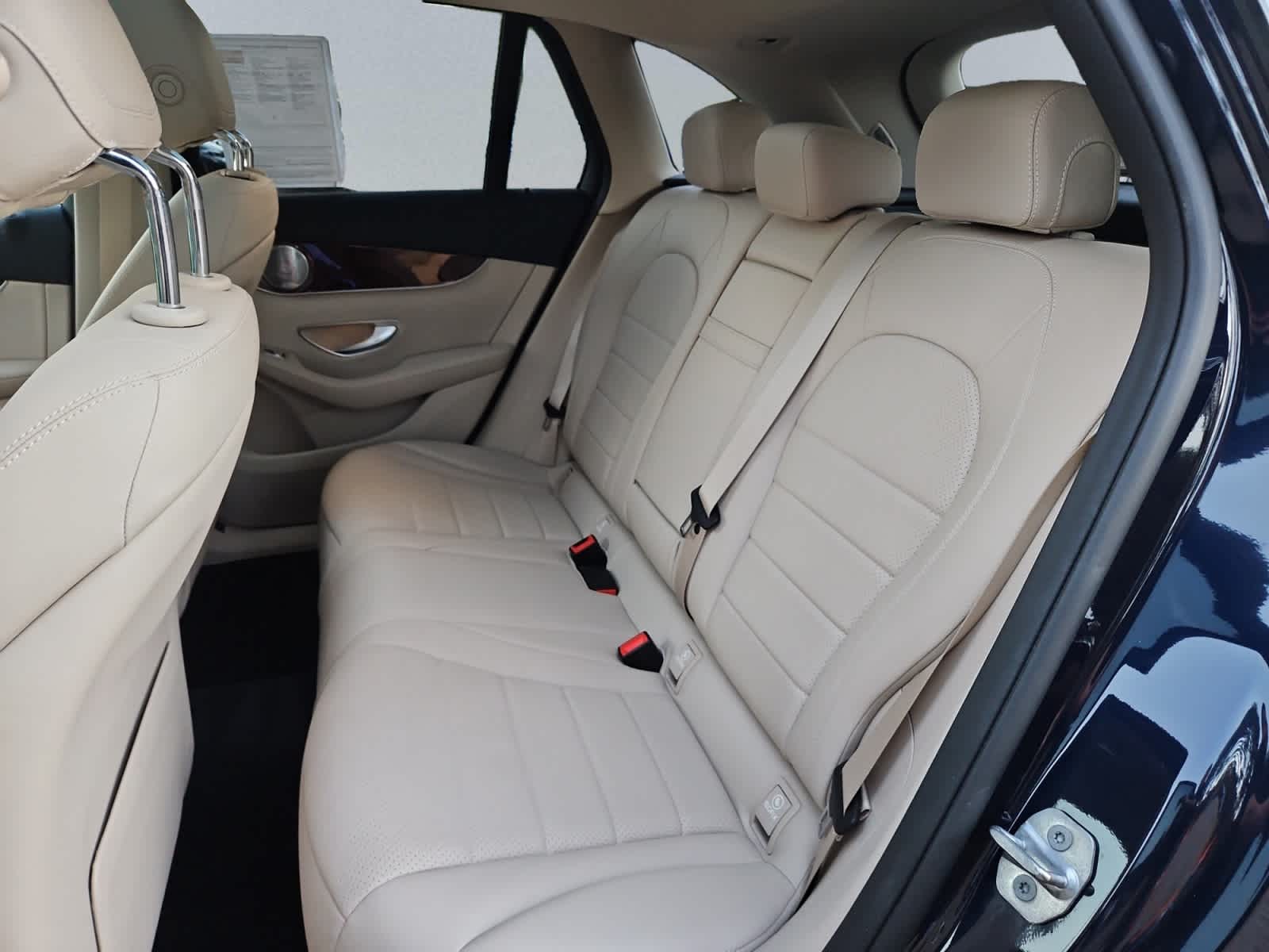 used 2019 Mercedes-Benz GLC 300 car, priced at $19,998