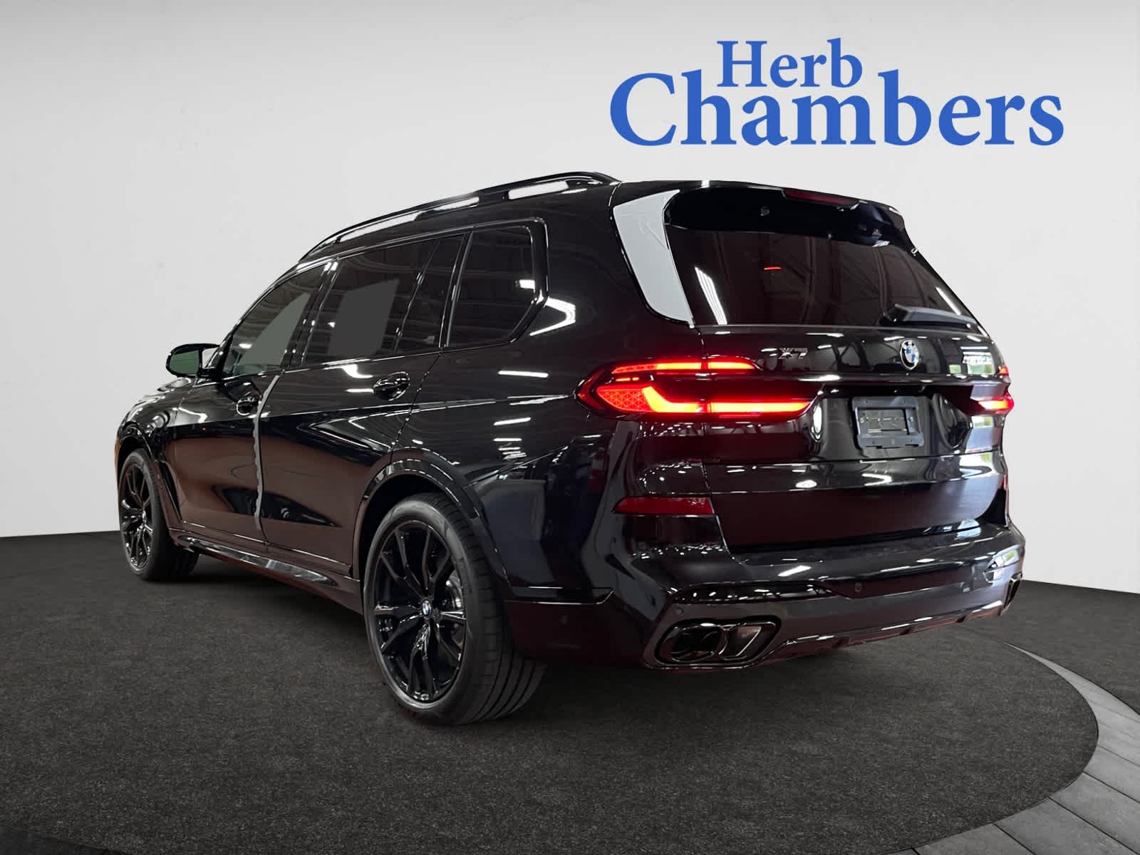 new 2026 BMW X7 car, priced at $127,160