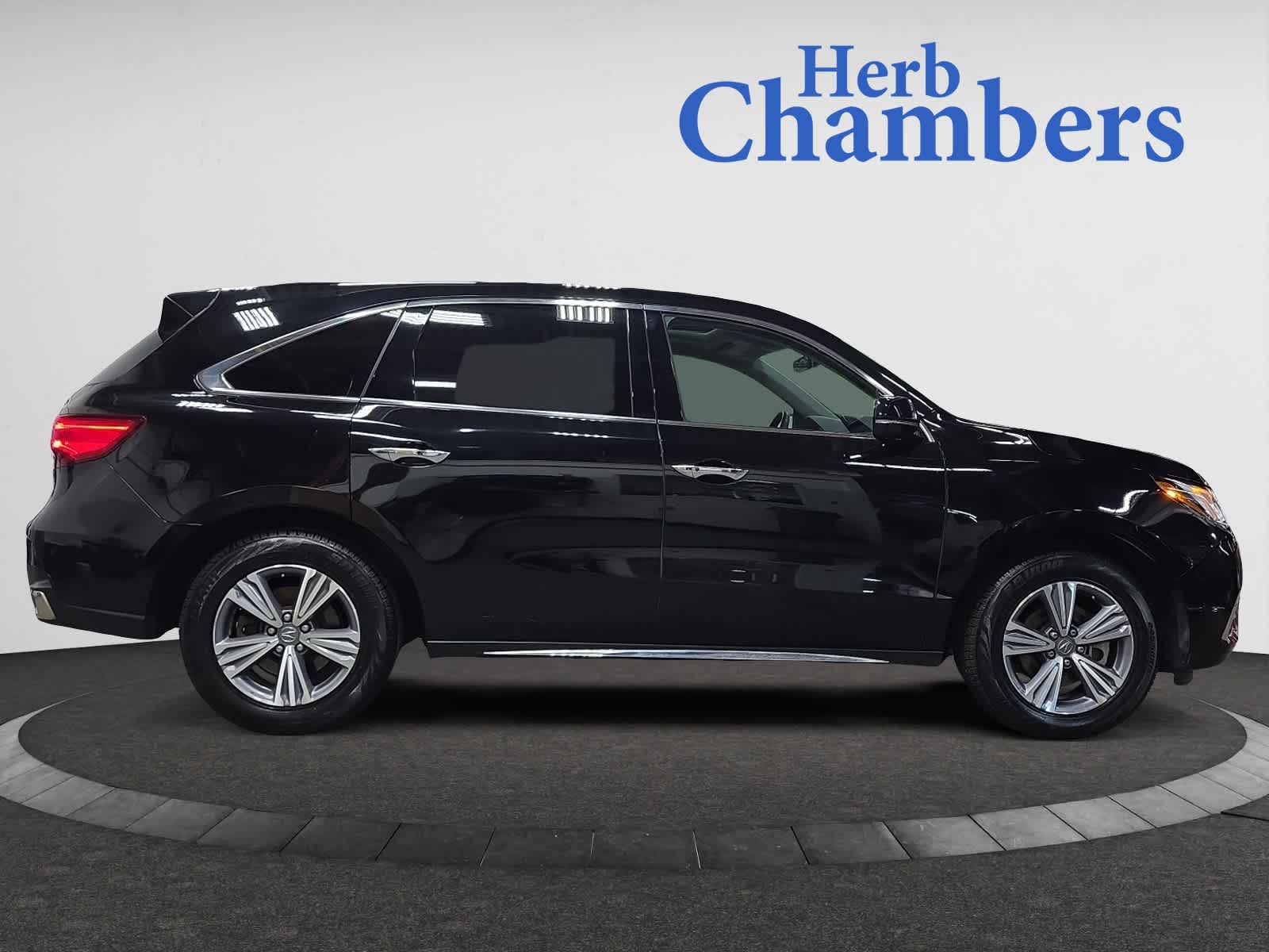 used 2020 Acura MDX car, priced at $31,498