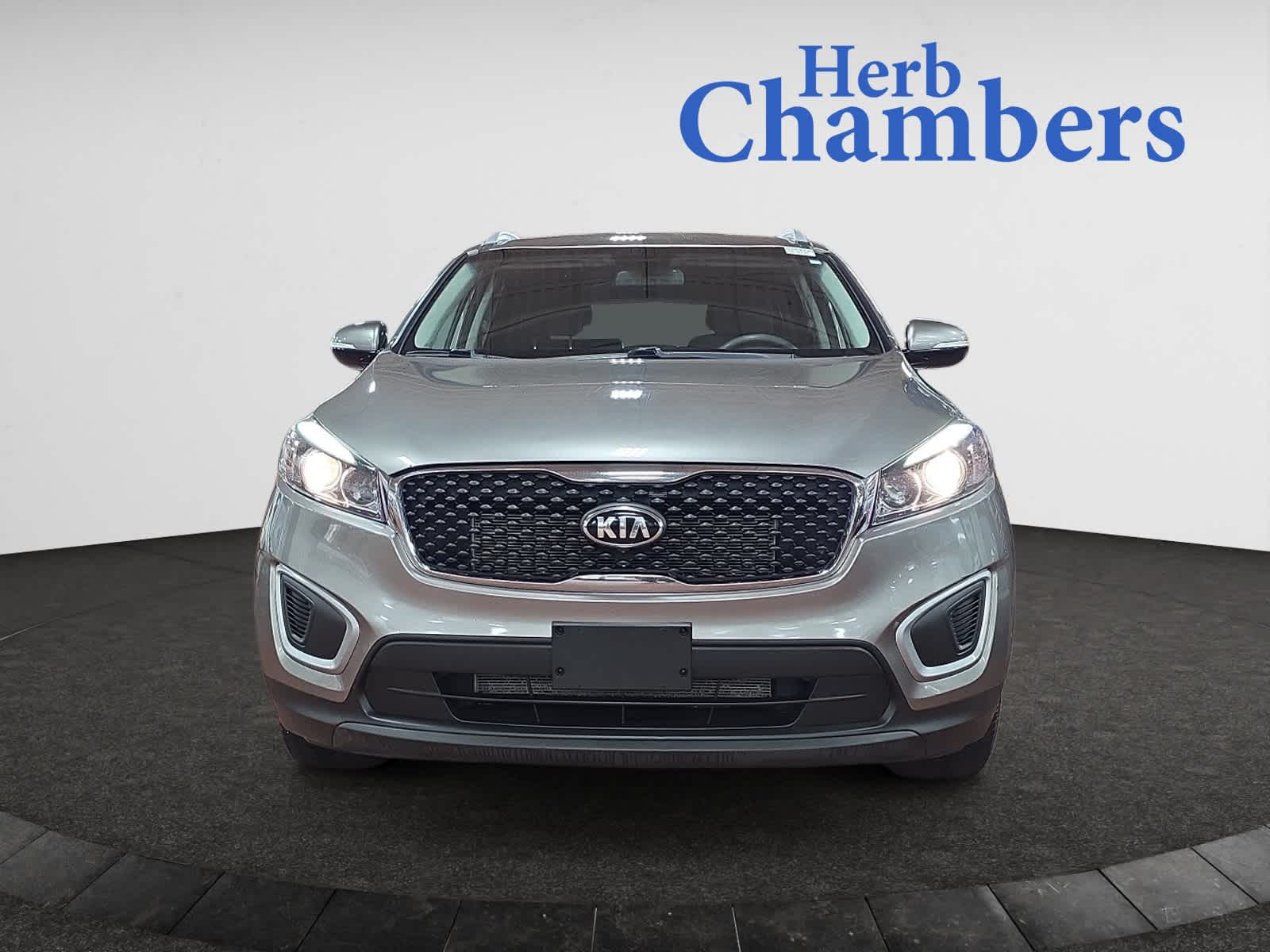 used 2018 Kia Sorento car, priced at $12,998