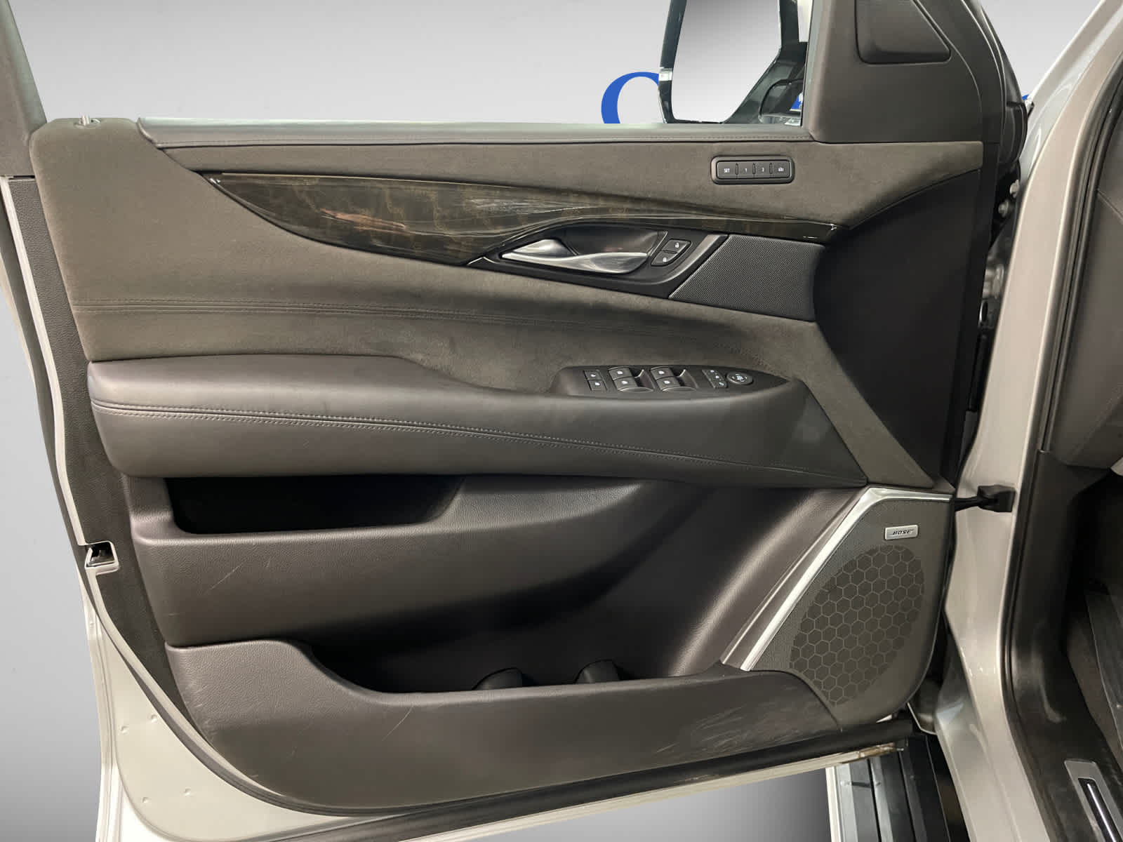 used 2020 Cadillac Escalade car, priced at $48,998