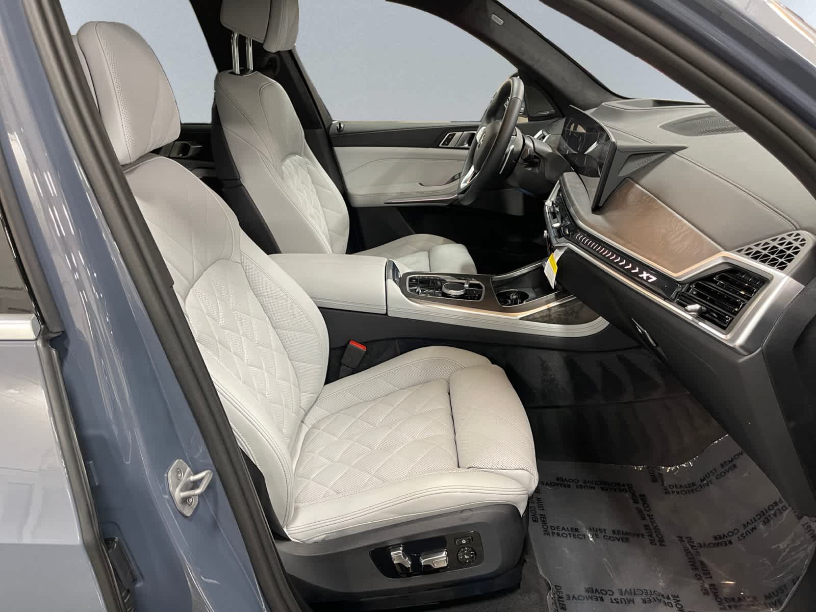 used 2025 BMW X7 car, priced at $86,998