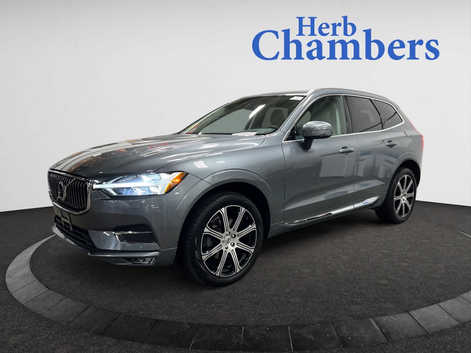 used 2020 Volvo XC60 car, priced at $27,998