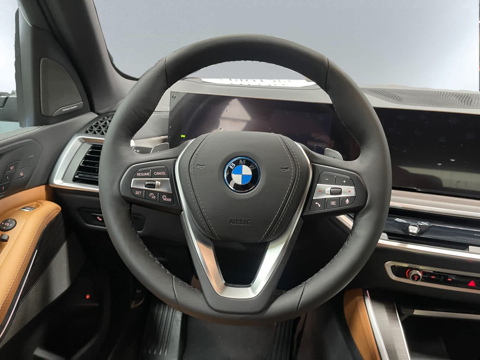 new 2025 BMW X5 PHEV car, priced at $82,535