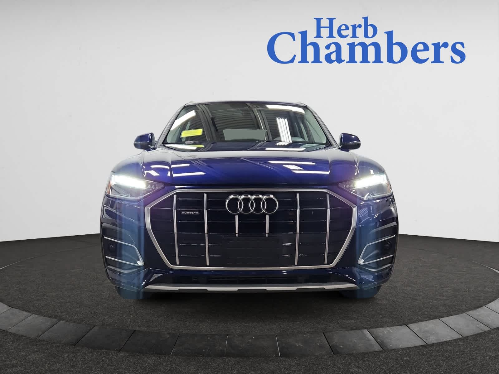 used 2021 Audi Q5 car, priced at $27,498