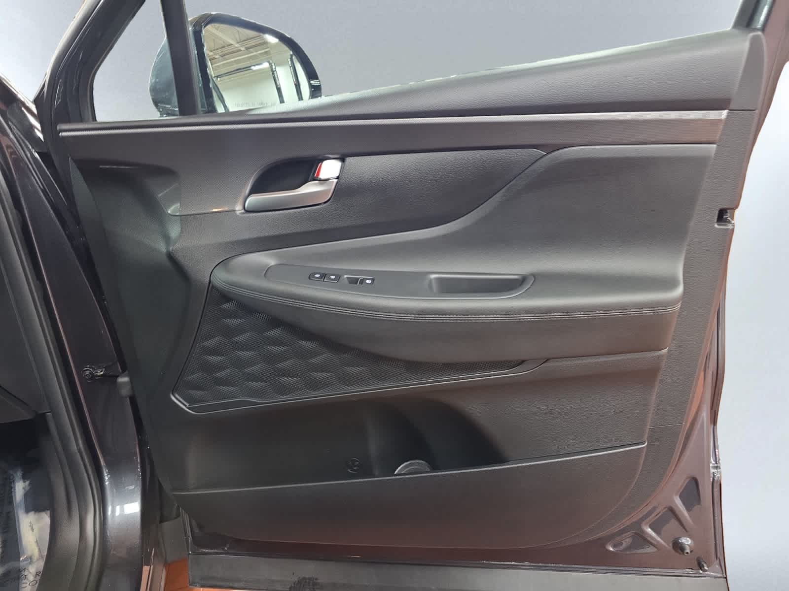 used 2023 Hyundai Santa Fe car, priced at $27,998