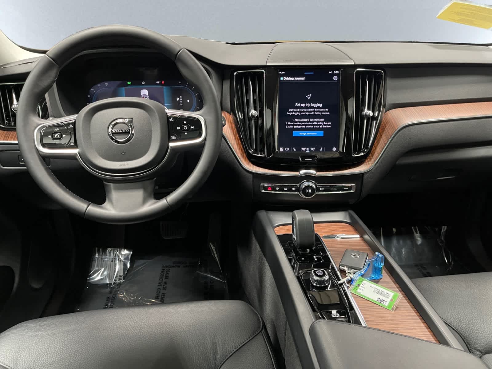 used 2024 Volvo XC60 car, priced at $43,498