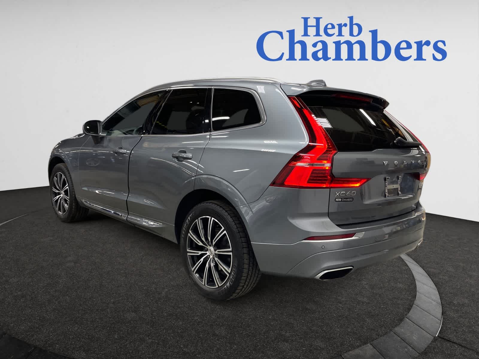 used 2020 Volvo XC60 car, priced at $25,998