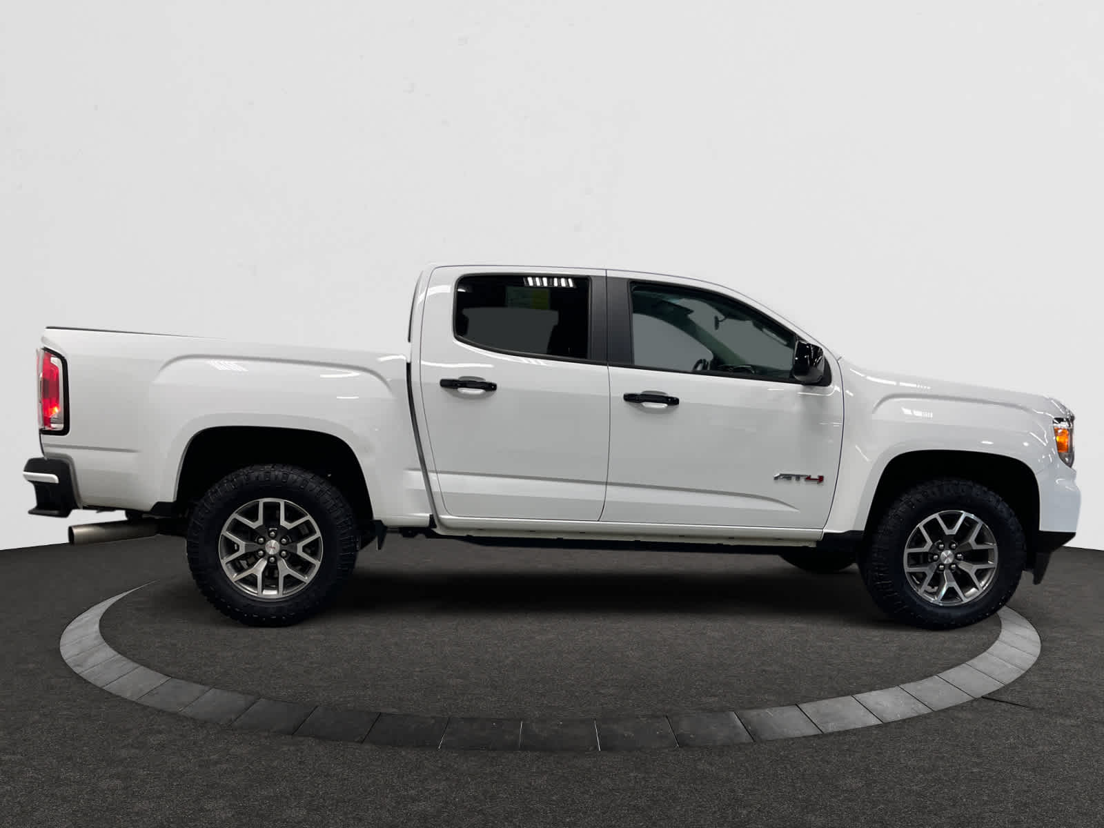 used 2021 GMC Canyon car, priced at $36,998