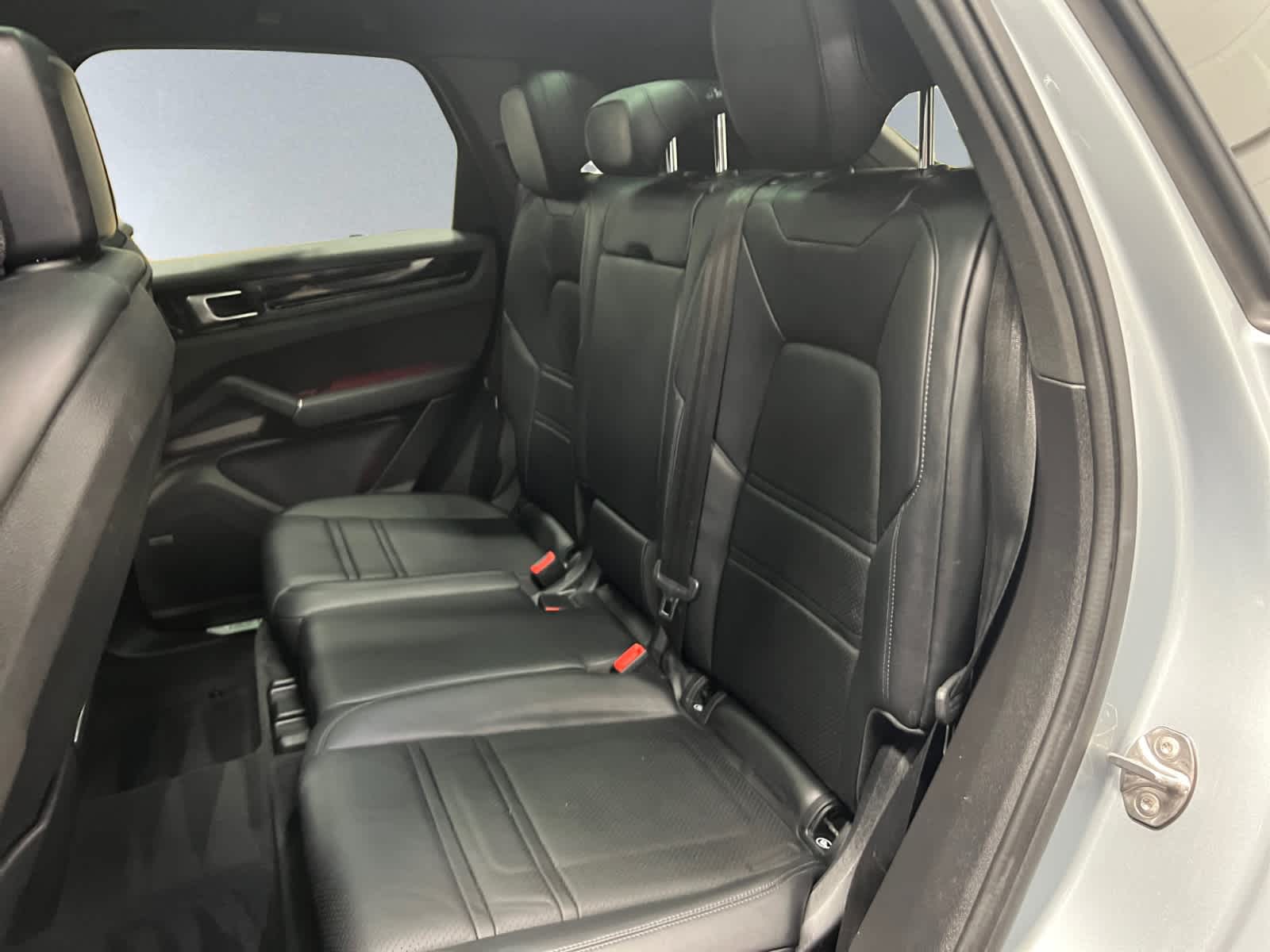 used 2021 Porsche Cayenne car, priced at $44,998